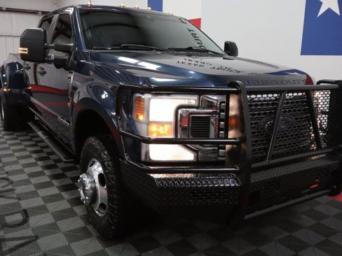 Used 2020 Ford F350 XL w/ STX Appearance Package AWD/4WD image 23