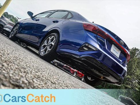 Used 2021 Kia Forte LXS FWD image 6