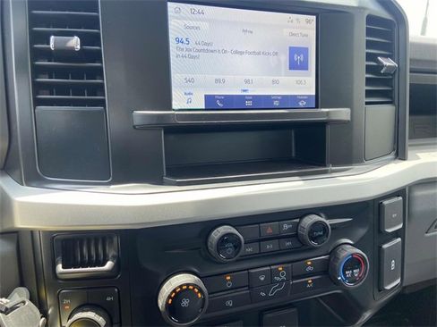 New 2025 Ford F550 4x4 Crew Cab Super Duty image 14