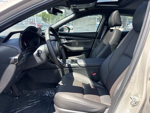 New 2026 MAZDA MAZDA3 Hatchback w/Premium Plus Pkg AWD/4WD image 26