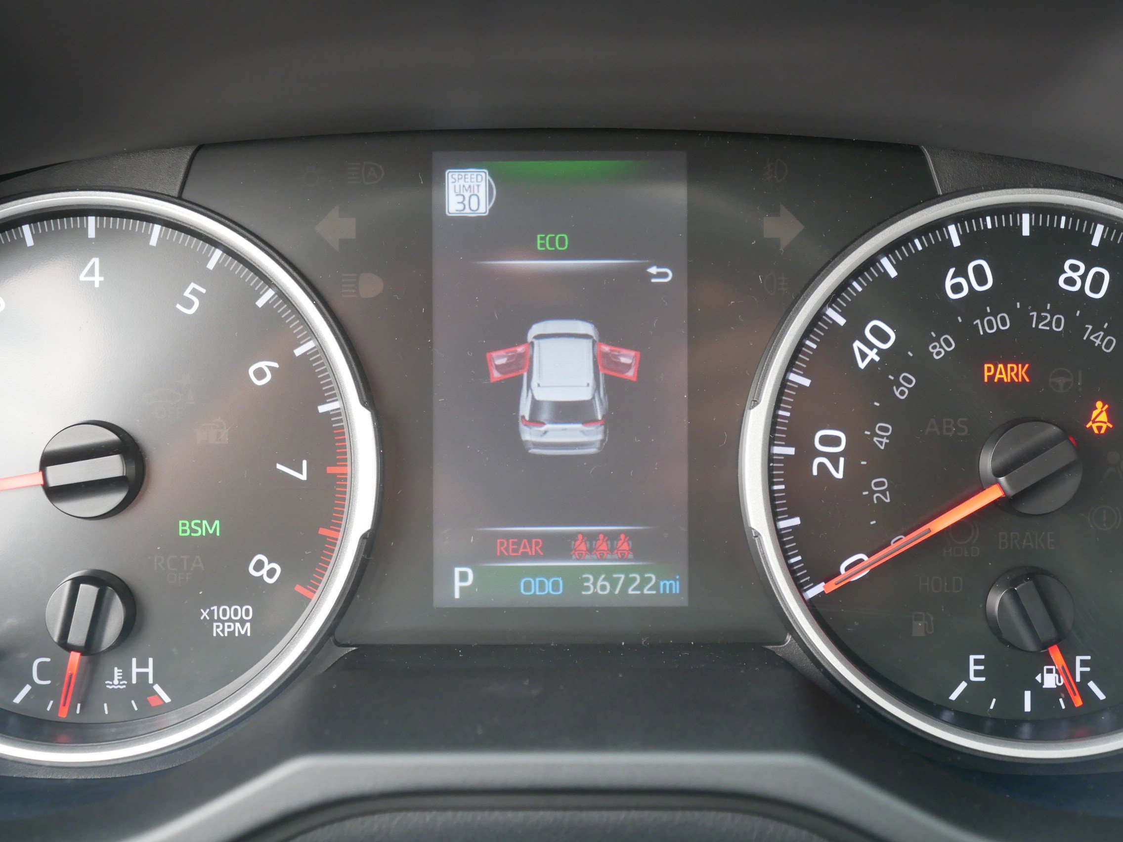 Used 2022 Toyota RAV4 XLE w/ Convenience Package AWD/4WD image 25