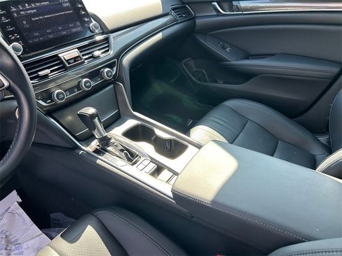 Certified 2021 Honda Accord Sport Special Edition image 11