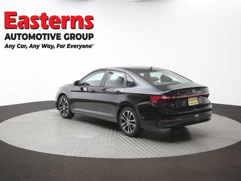 Used 2025 Volkswagen Jetta Sport FWD image 63