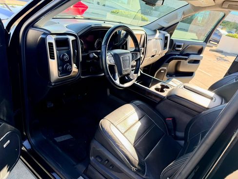 Used 2014 GMC Sierra 1500 Denali AWD/4WD image 33