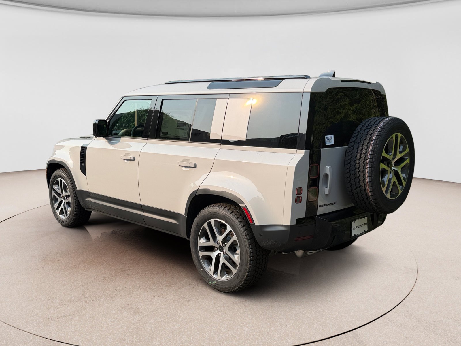 New 2026 Land Rover Defender 110 S AWD/4WD image 3