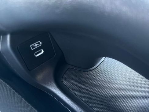 Certified 2024 Honda HR-V LX image 27