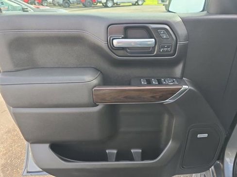 Used 2021 GMC Sierra 1500 SLT w/ SLT Premium Plus Package RWD image 28