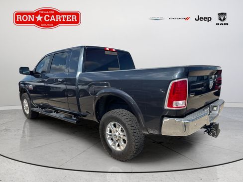 Used 2018 RAM 2500 Laramie AWD/4WD image 3