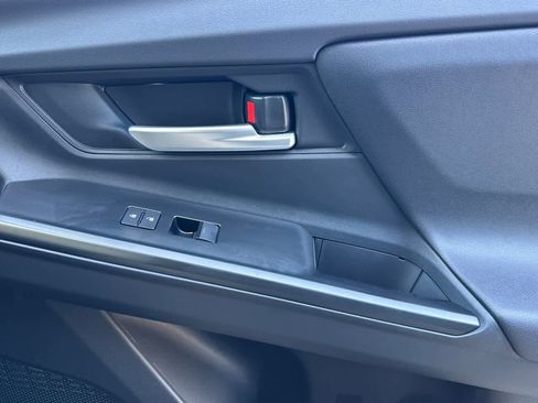 New 2026 Subaru Uncharted Premium FWD image 19