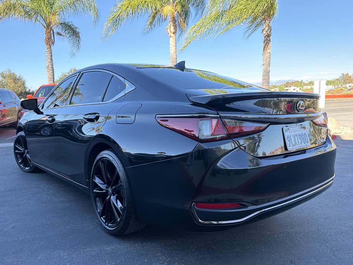 Used 2024 Lexus ES 300h F Sport w/ Accessory Package (Z1) FWD image 13