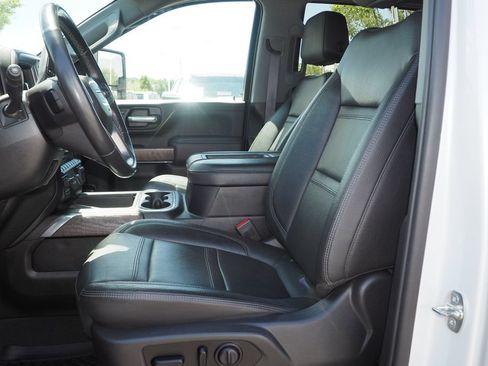 Used 2021 GMC Sierra 2500 Denali w/ Denali Ultimate Package AWD/4WD image 13