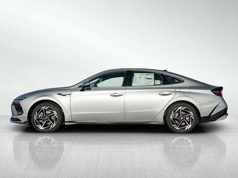 New 2026 Hyundai Sonata SEL image 4