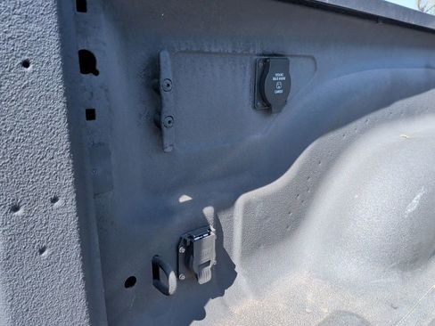 Used 2024 RAM 2500 Tradesman w/ Chrome Appearance Group image 42