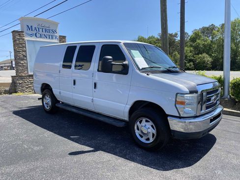 Used 2014 Ford E-250 and Econoline 250 w/ Power Group image 1