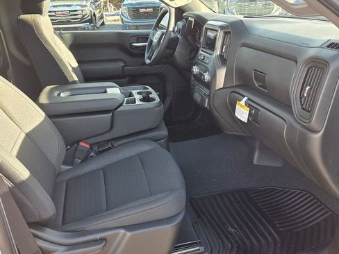 Used 2026 GMC Sierra 1500 Pro w/ Pro Value Package AWD/4WD image 12