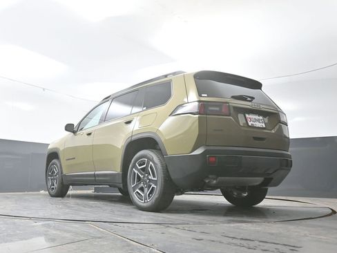 New 2026 Jeep Cherokee Limited image 41