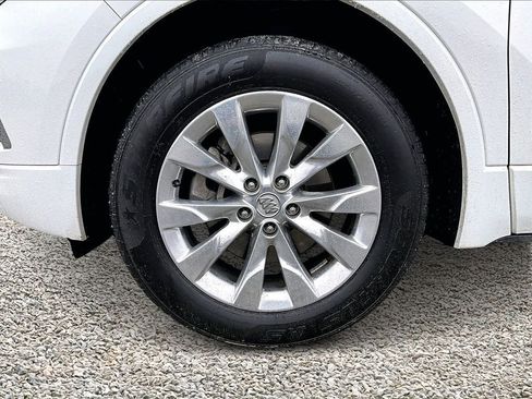 Used 2017 Buick Envision Essence image 8