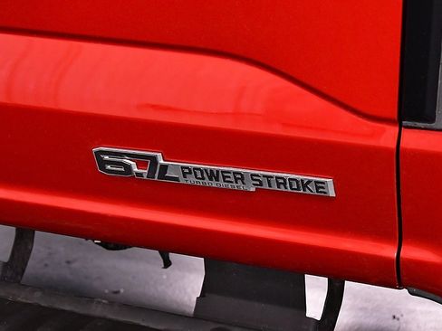 Used 2024 Ford F250 Lariat w/ Lariat Ultimate Package image 11