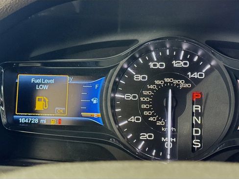 Used 2015 Lincoln MKX FWD w/ Equipment Group 102A image 15