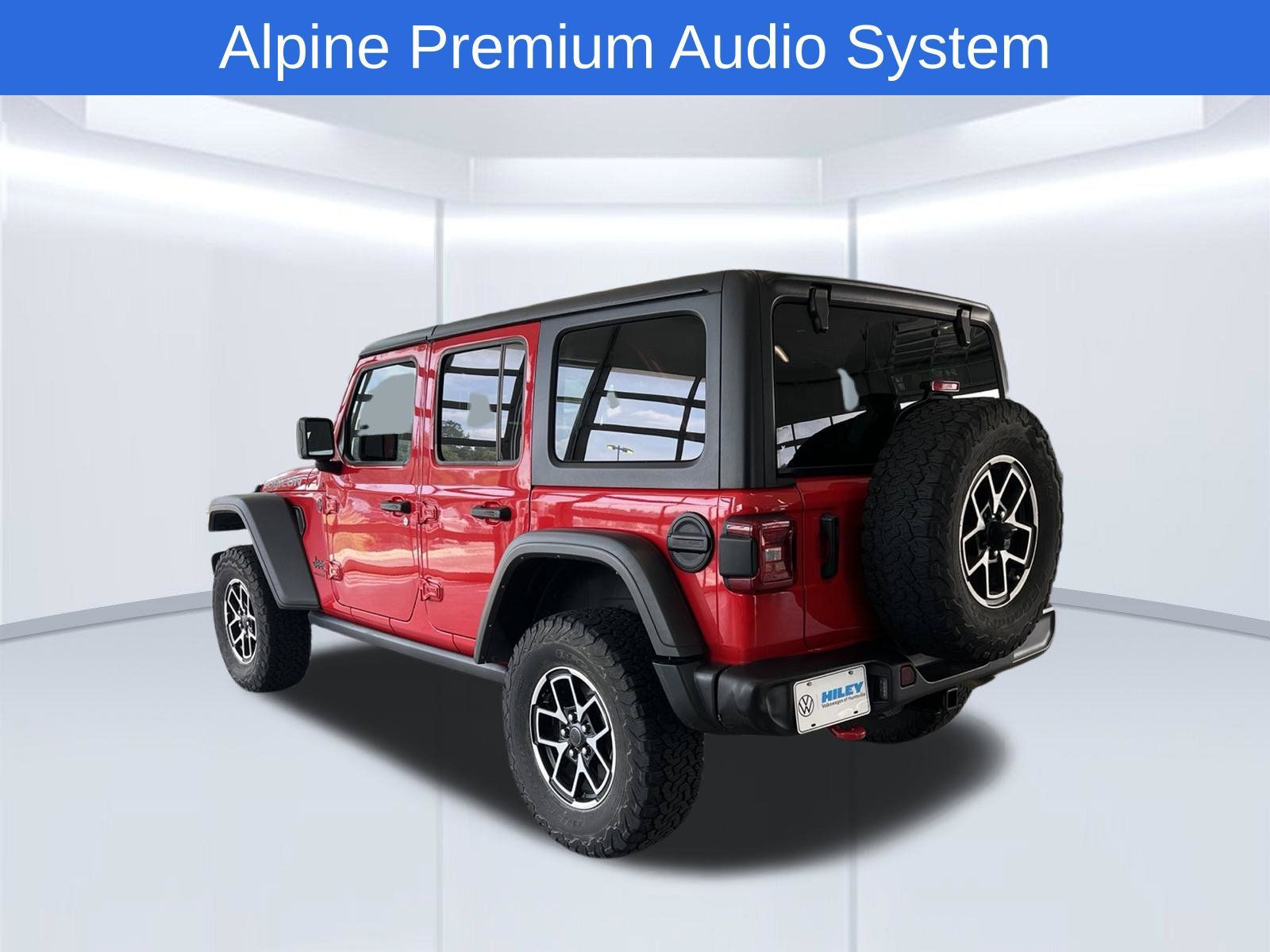 Used 2024 Jeep Wrangler Unlimited Rubicon w/ Technology Group AWD/4WD image 8