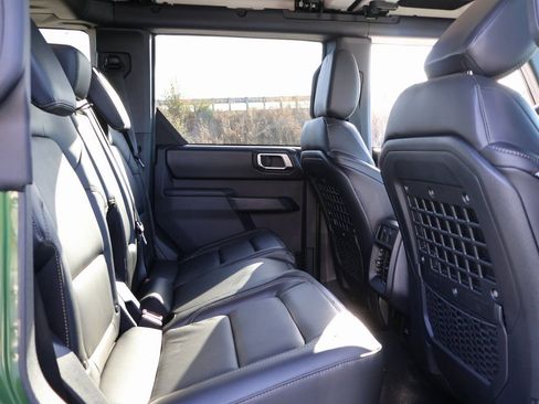 New 2025 Ford Bronco Badlands image 12