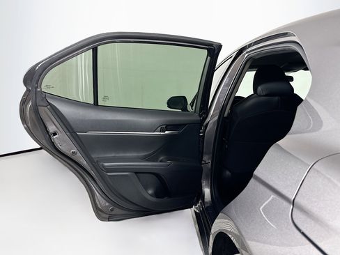 Used 2024 Toyota Camry LE image 24