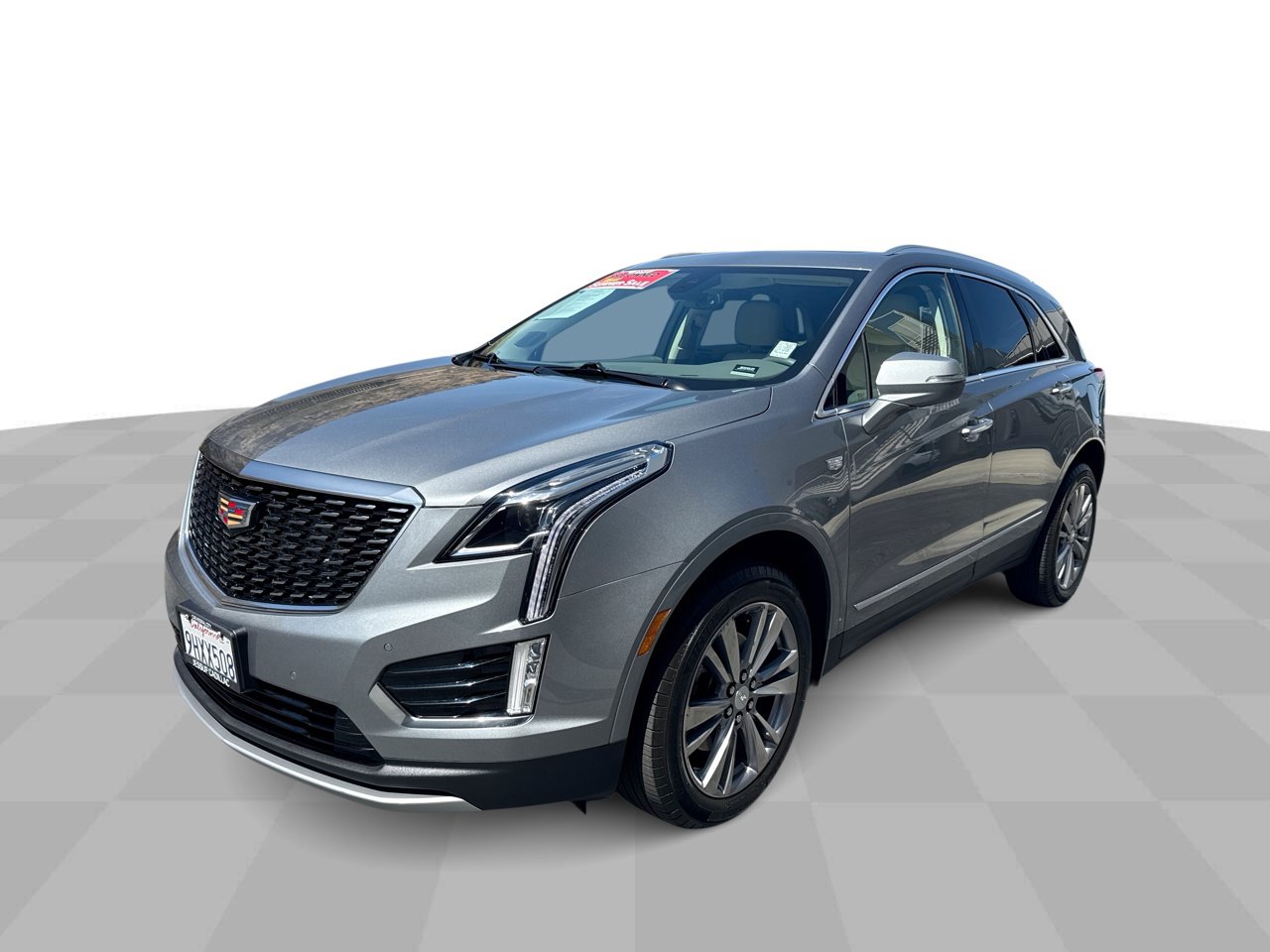 Certified 2024 Cadillac XT5 Premium Luxury w/ LPO, Premium Carpet Package FWD image 4