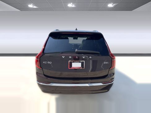 New 2026 Volvo XC90 B5 Ultra image 10