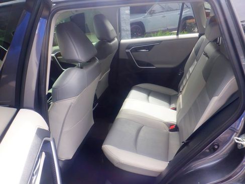 Used 2024 Toyota RAV4 Limited w/ Advanced Technology Package AWD/4WD image 4