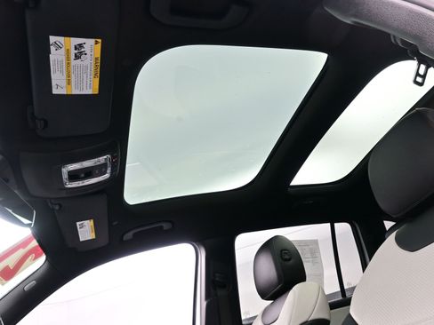 Used 2021 Mercedes-Benz GLB 35 AMG 4MATIC image 18