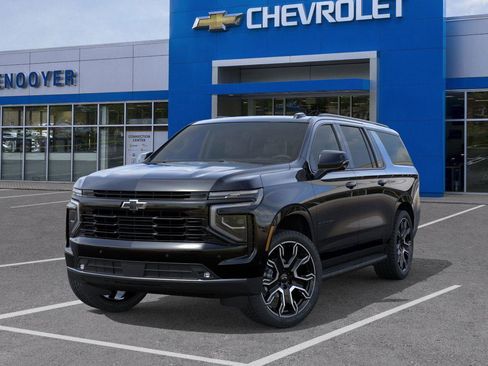 New 2026 Chevrolet Suburban RST w/ RST Capability Package AWD/4WD image 6