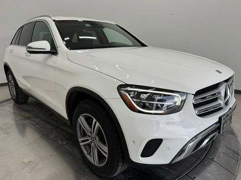 Used 2022 Mercedes-Benz GLC 300 image 1