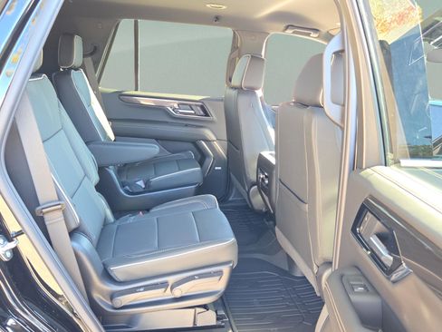 New 2026 GMC Yukon Elevation image 19