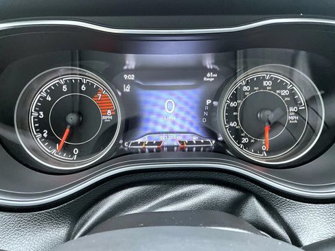Used 2021 Jeep Cherokee Limited AWD/4WD image 15