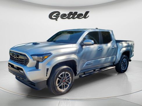 Used 2026 Toyota Tacoma TRD Sport RWD image 1