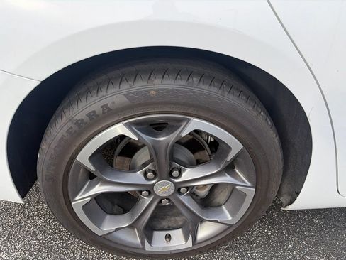 Used 2024 Chevrolet Malibu LT FWD image 6