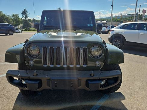 Used 2016 Jeep Wrangler Sahara AWD/4WD image 8