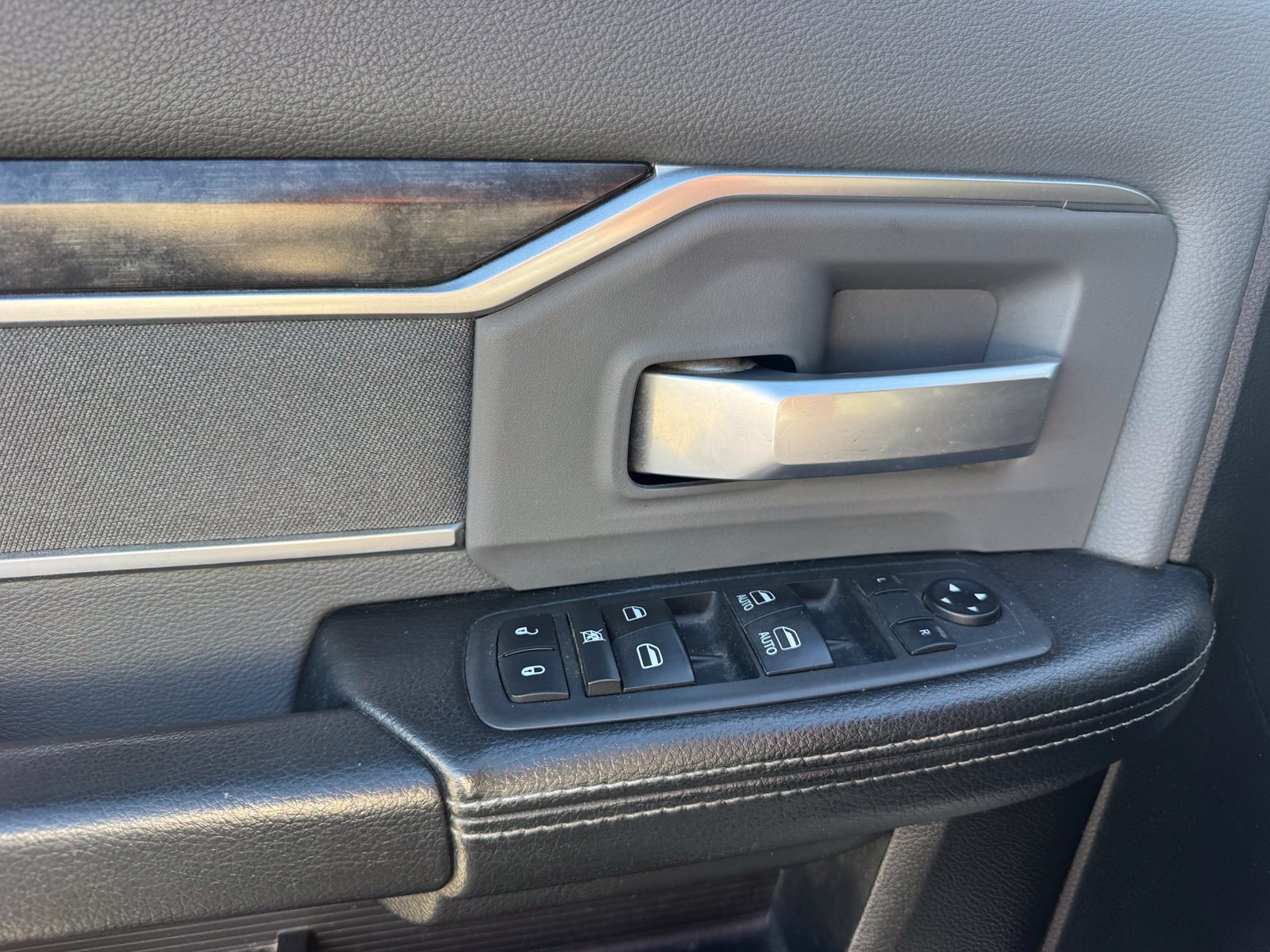 Used 2019 RAM 2500 Big Horn AWD/4WD image 18