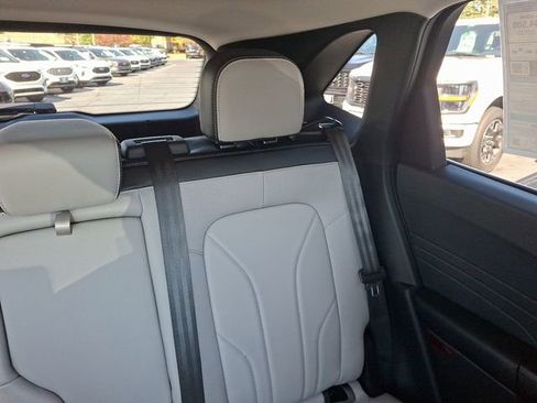 New 2025 Ford Escape SE w/ PHEV Premium Package FWD image 14
