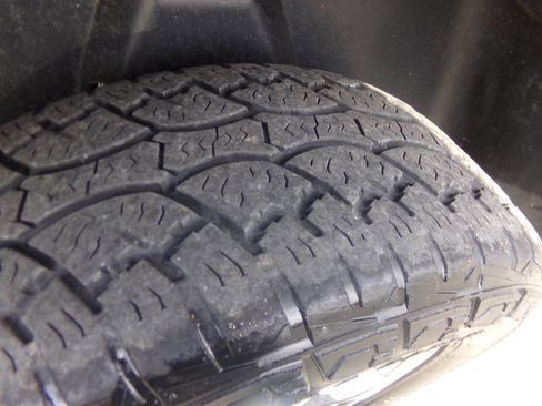 Used 2018 RAM 1500 Express image 19