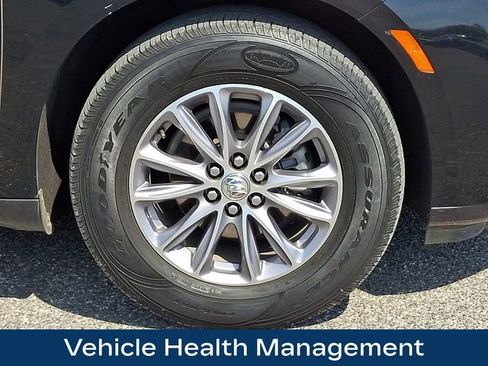 Used 2024 Buick Enclave Premium AWD/4WD image 28