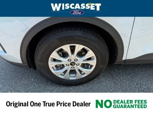 Used 2025 Ford Escape Active w/ Cold Weather Package image 25