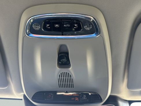 Used 2021 Volvo XC60 T5 Inscription image 53