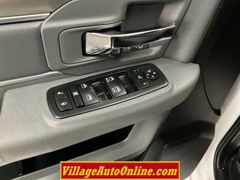 Used 2016 RAM 1500 Big Horn image 13