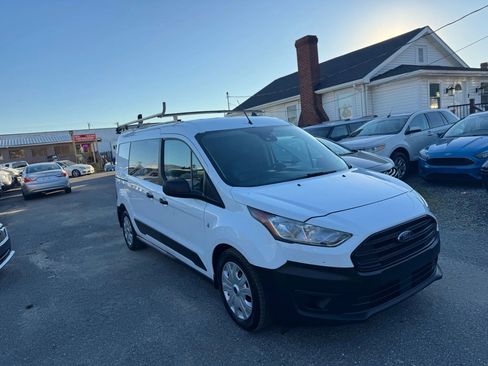 Used 2019 Ford Transit Connect XL image 3