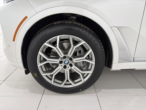 Certified 2023 BMW X7 xDrive40i w/ Premium Package image 52