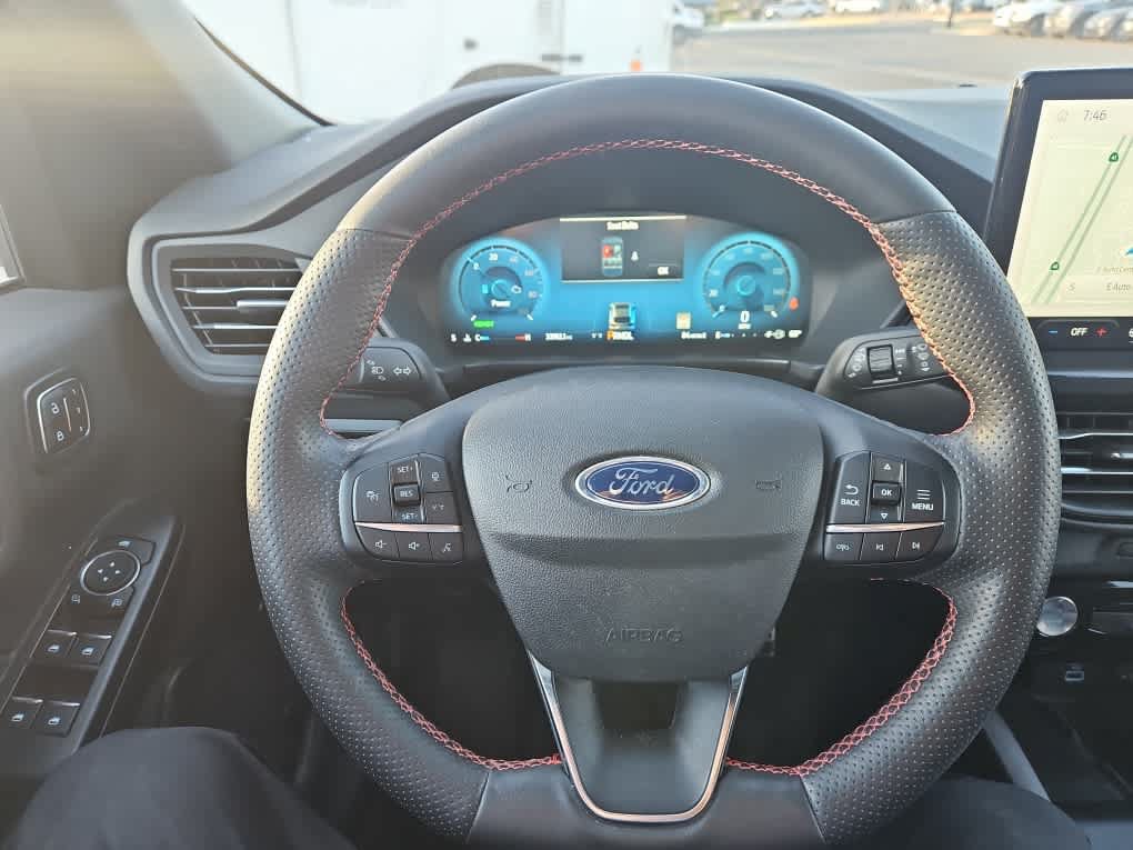 Used 2023 Ford Escape ST-Line Elite AWD/4WD image 15
