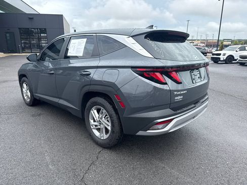 Used 2026 Hyundai Tucson SE FWD image 5