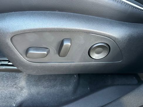 New 2025 Buick Enclave Sport Touring w/ Power Package image 27