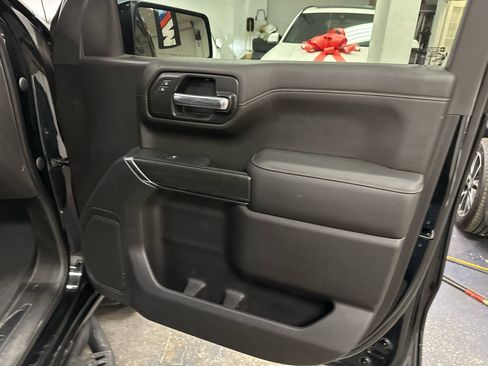 Used 2021 GMC Sierra 1500 AT4 image 26